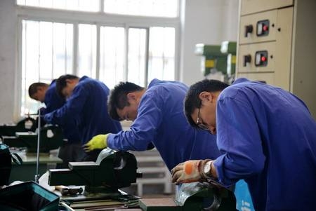 头号玩家体育官网：@驾驶人 夏季安全行车小常识来了请查收